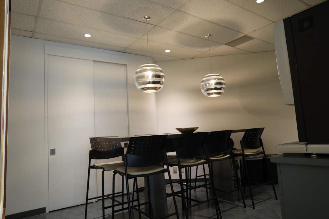 Office lunch room with contemporary decor.